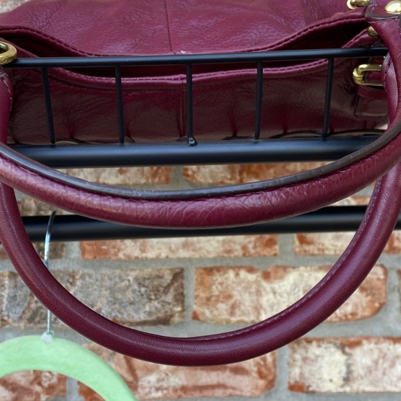 EUC Coach Madison Abigail Leather Shoulder Bag 18612, Hard to Find Wine Color - Picture 7 of 7